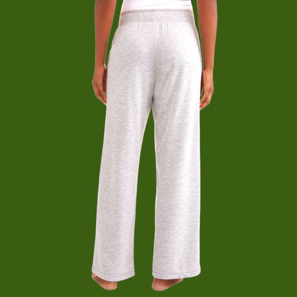 Disney Women's Snow White and The Seven Dwarfs Sleep Night Pajama Pants. NWT. - Picture 3 of 6